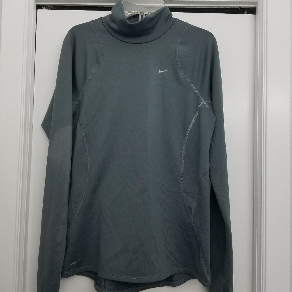 Nike Turtleneck Long-Sleeve Active Shirt